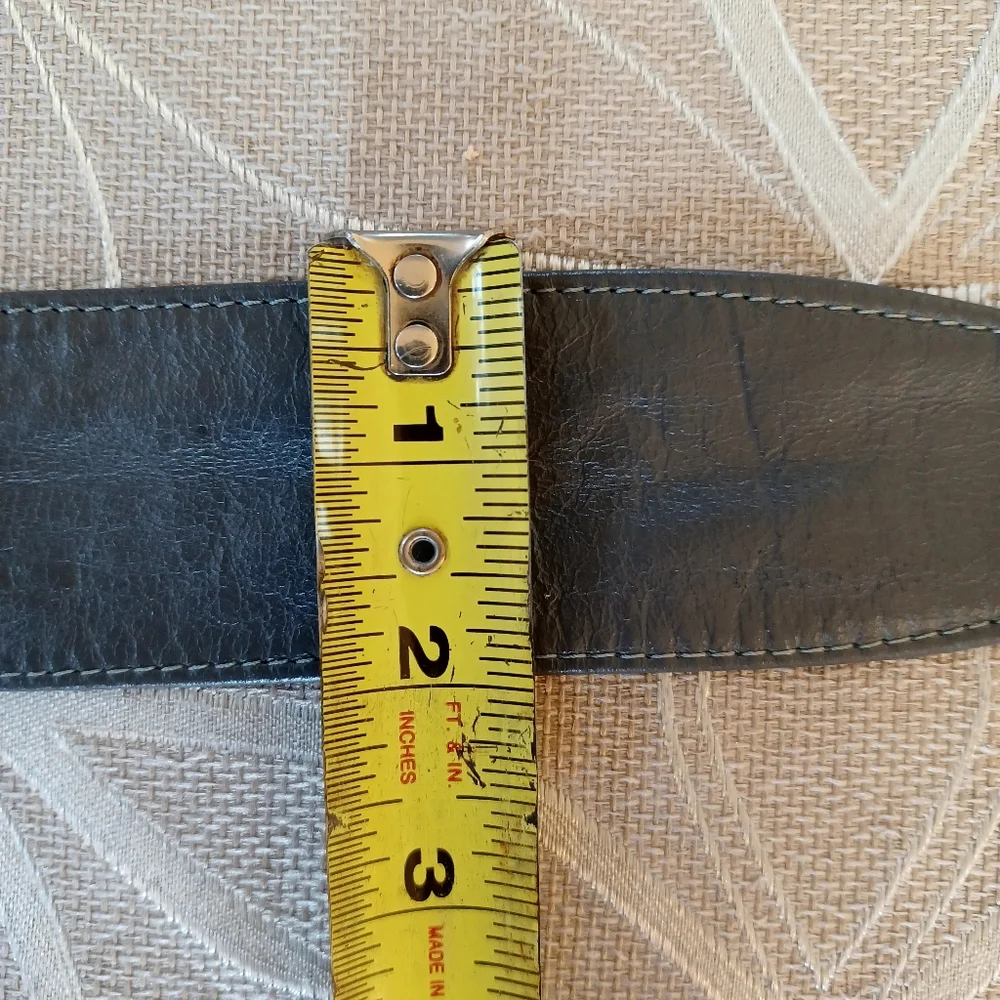 Bundle 80's- 90's Leather Belts!!